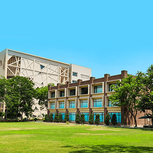 Reasons why you should choose a college in India that accepts the GMAT score